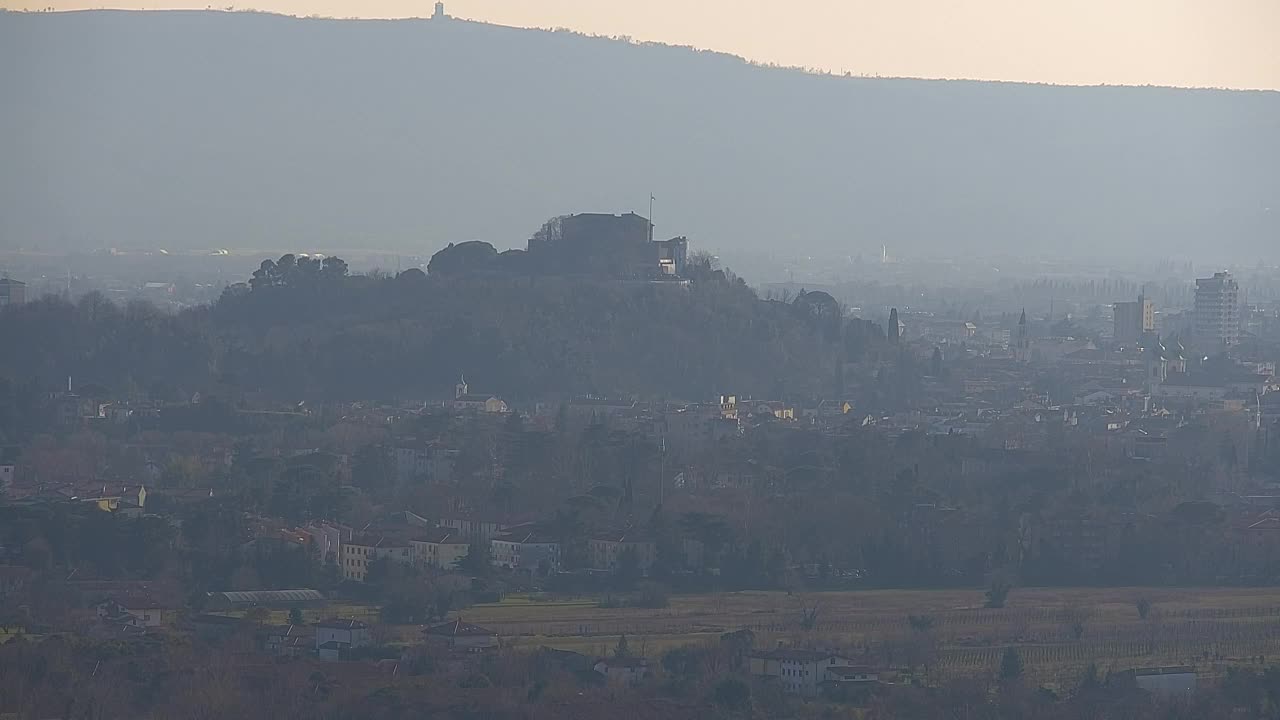 Borderless webcam of Nova Gorica and Gorizia