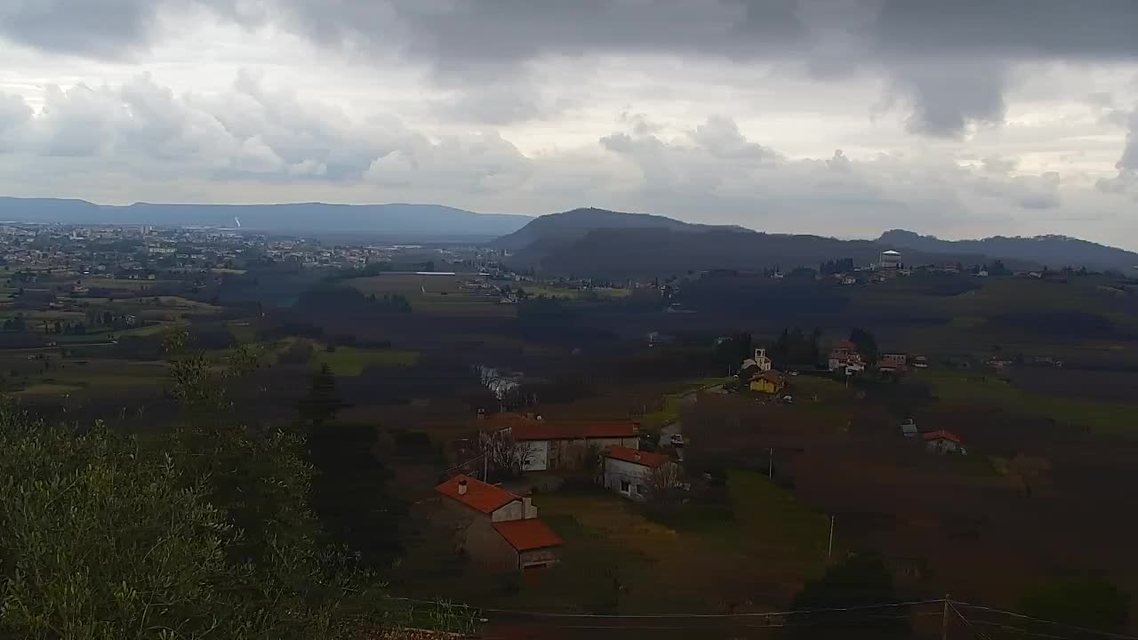 Borderless webcam of Nova Gorica and Gorizia