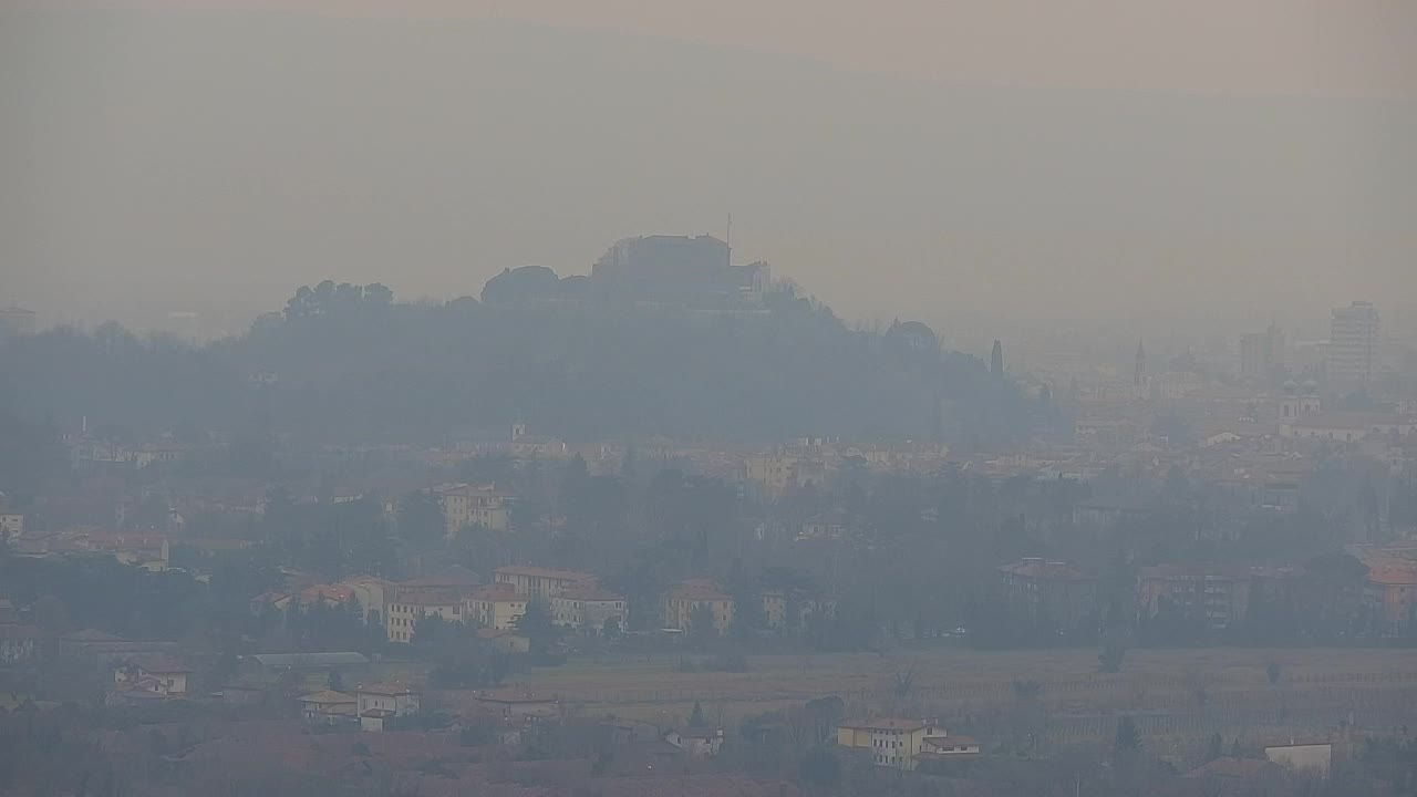 Borderless webcam of Nova Gorica and Gorizia