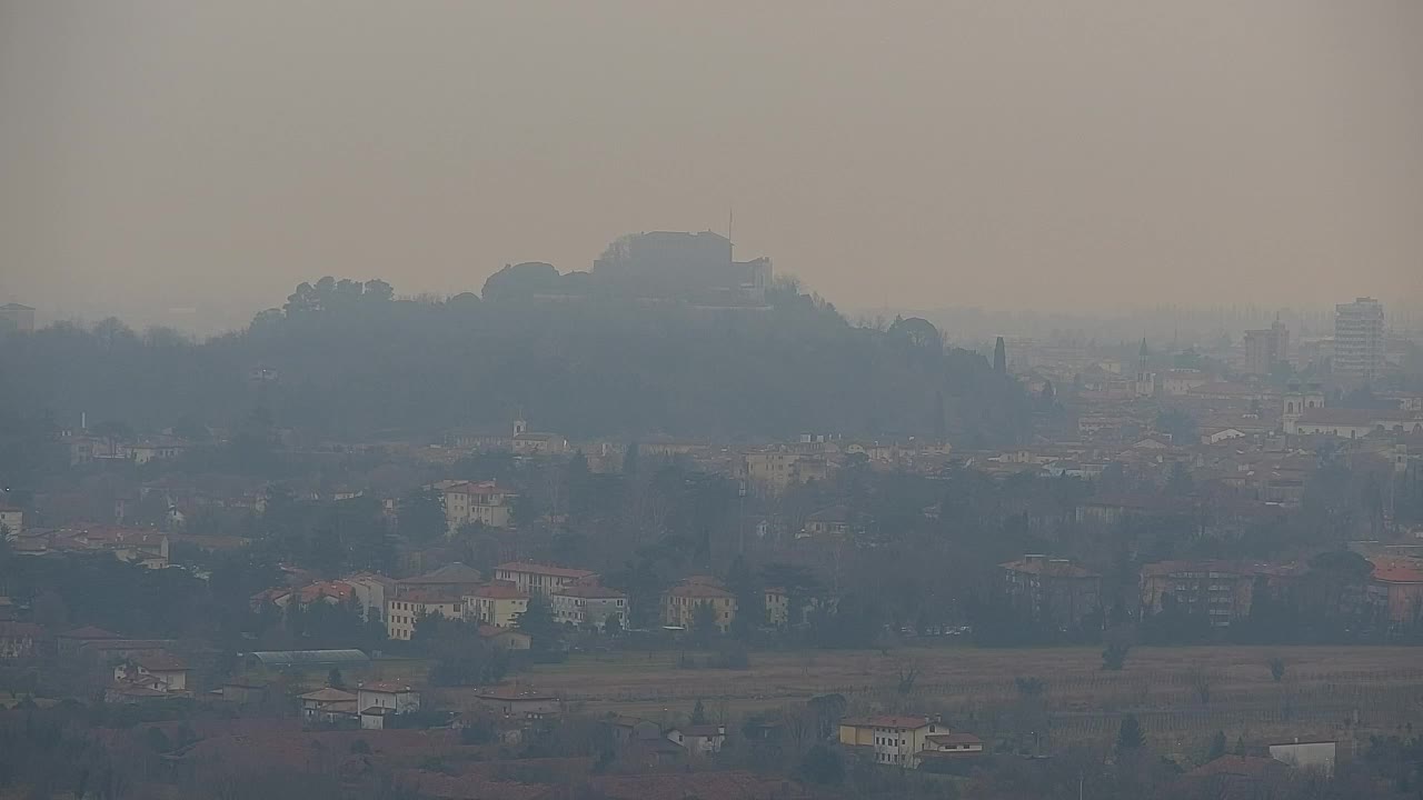 Borderless webcam of Nova Gorica and Gorizia