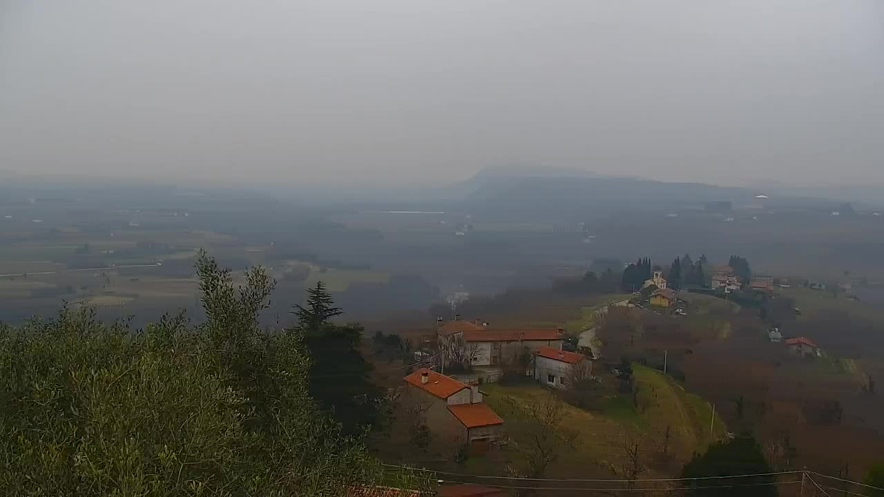 Borderless webcam of Nova Gorica and Gorizia