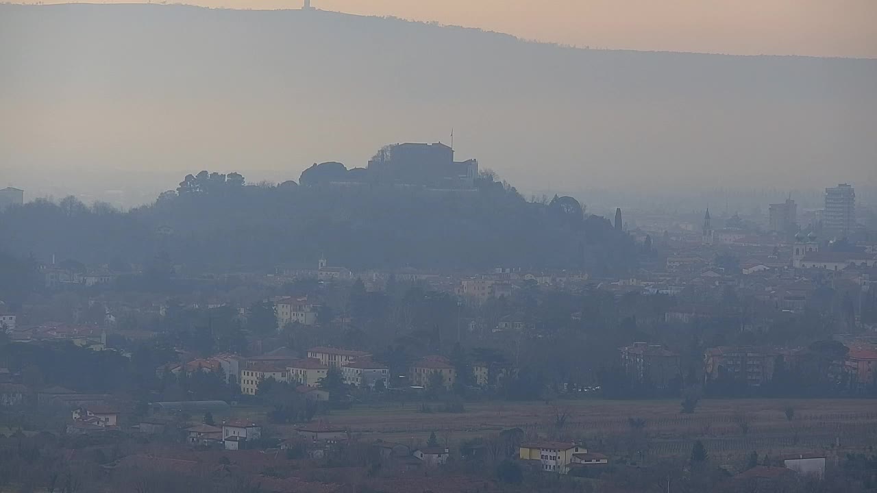 Borderless webcam of Nova Gorica and Gorizia