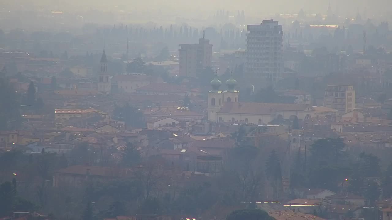 Borderless webcam of Nova Gorica and Gorizia