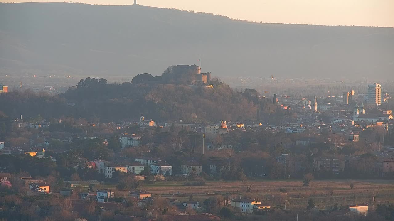 Scopri la Webcam Senza Confini tra Nova Gorica e Gorizia!