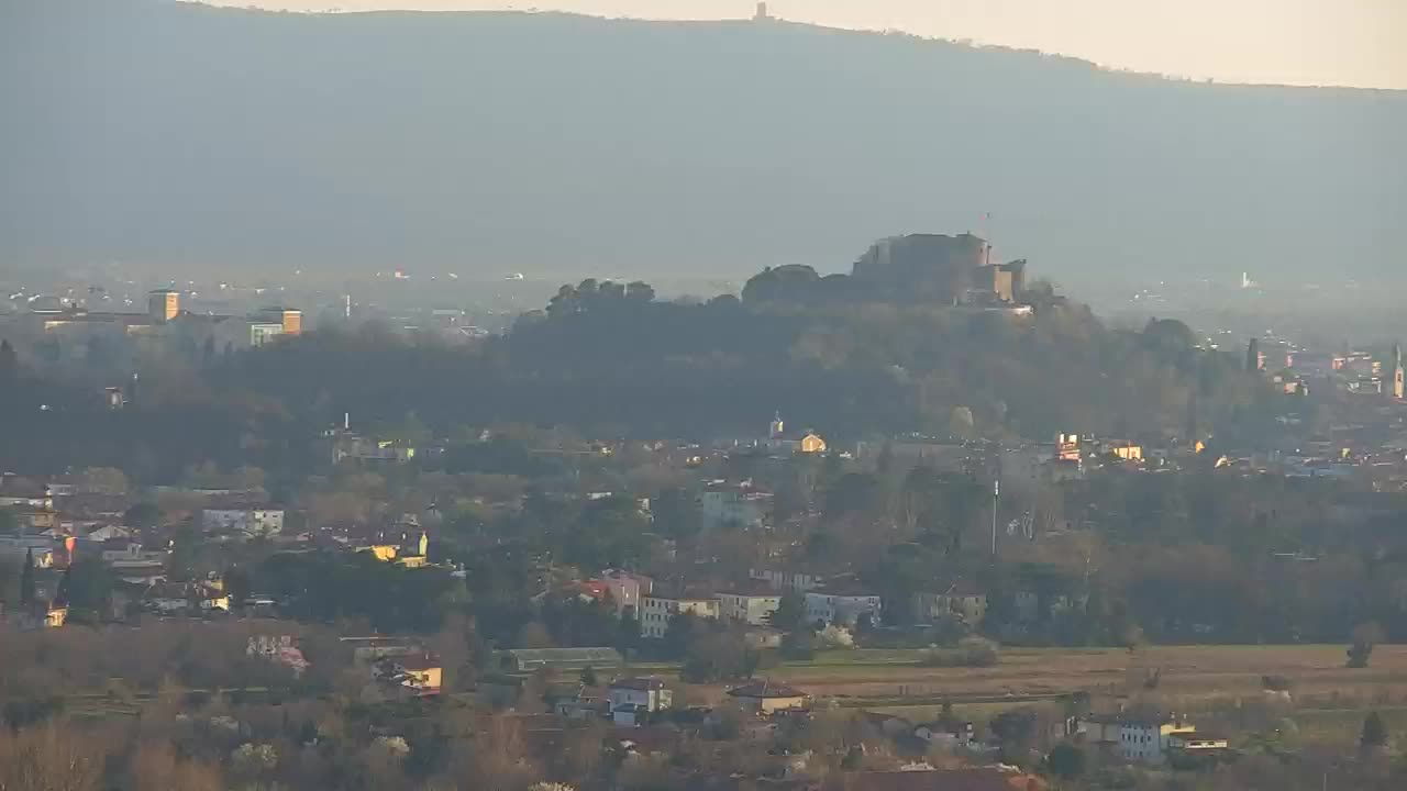 Scopri la Webcam Senza Confini tra Nova Gorica e Gorizia!