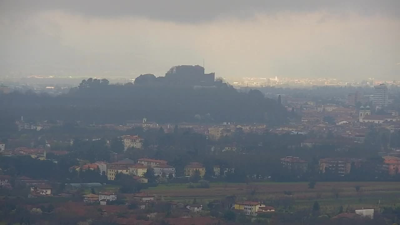 Grenzenlose Webcam: Nova Gorica und Gorizia / Görz live erleben!