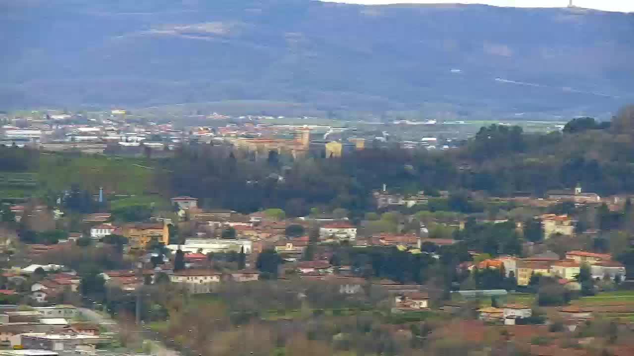 Borderless webcam of Nova Gorica and Gorizia