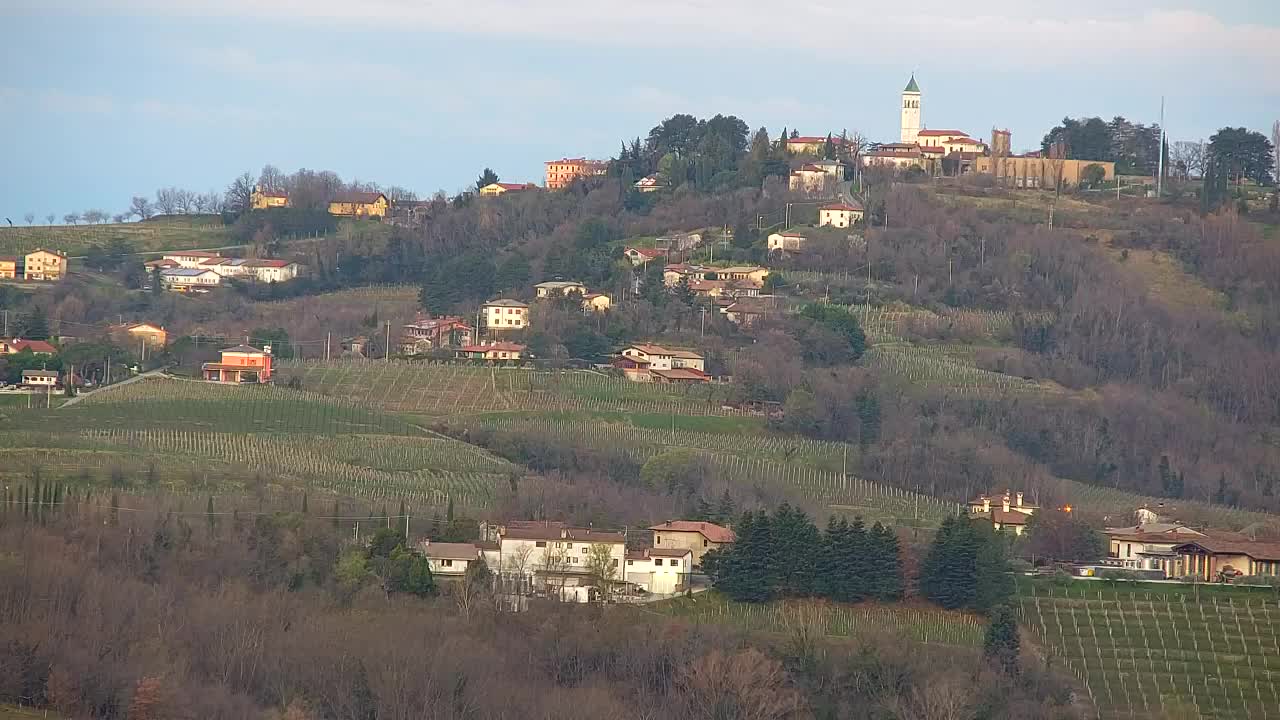 Scopri la Webcam Senza Confini tra Nova Gorica e Gorizia!