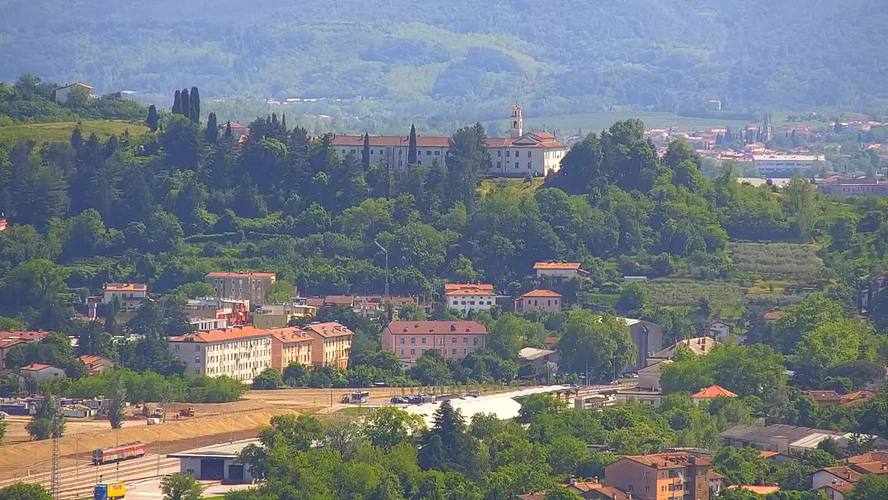 Scopri la Webcam Senza Confini tra Nova Gorica e Gorizia!