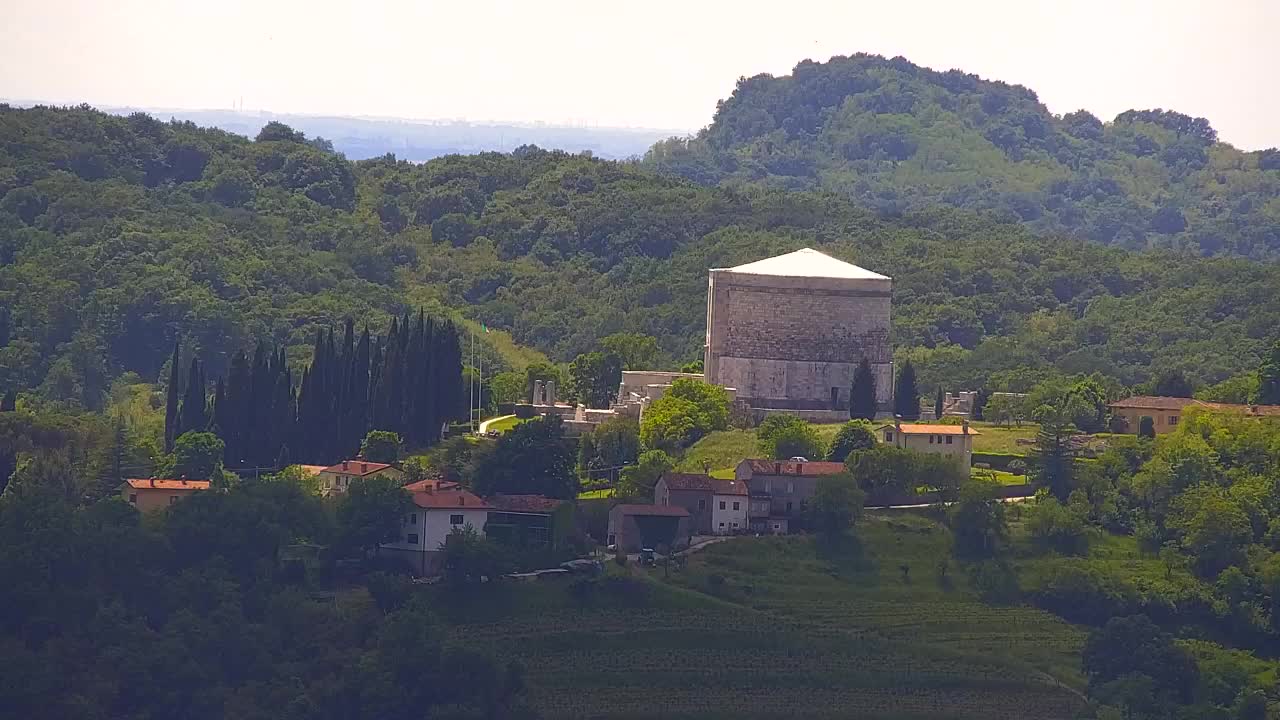 Borderless webcam of Nova Gorica and Gorizia
