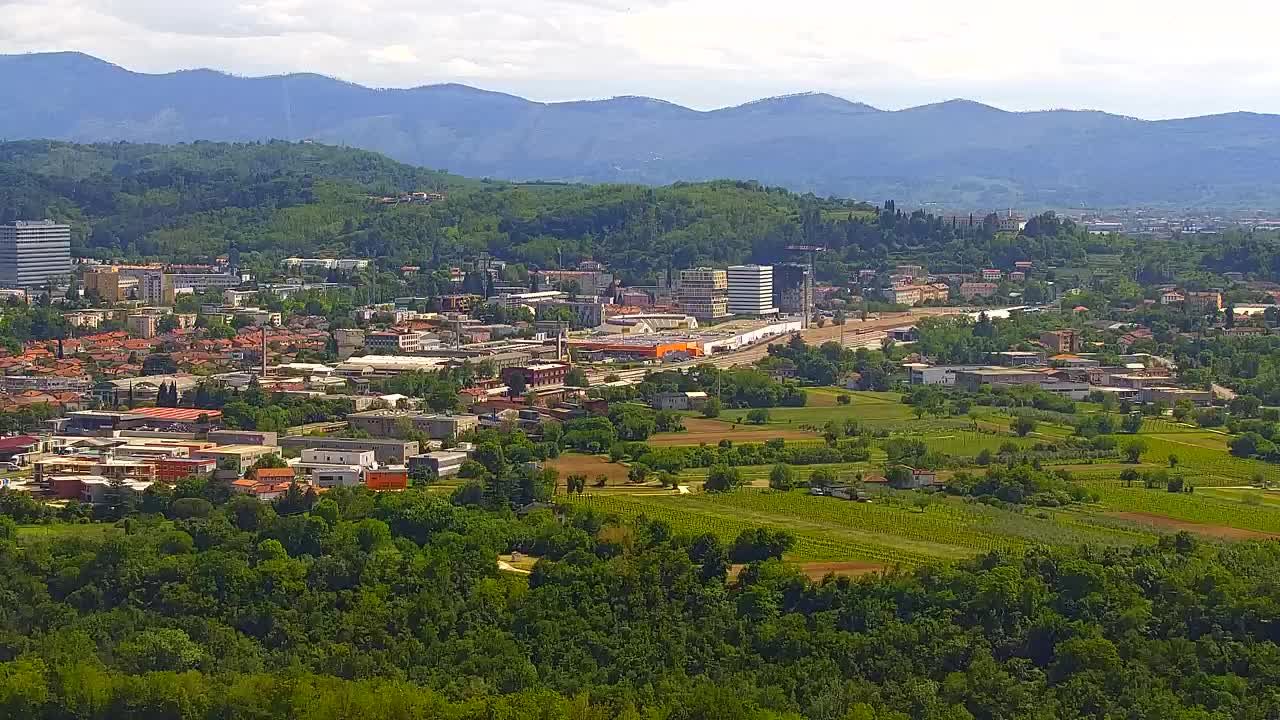 Scopri la Webcam Senza Confini tra Nova Gorica e Gorizia!