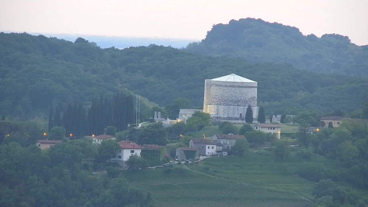 Borderless webcam of Nova Gorica and Gorizia