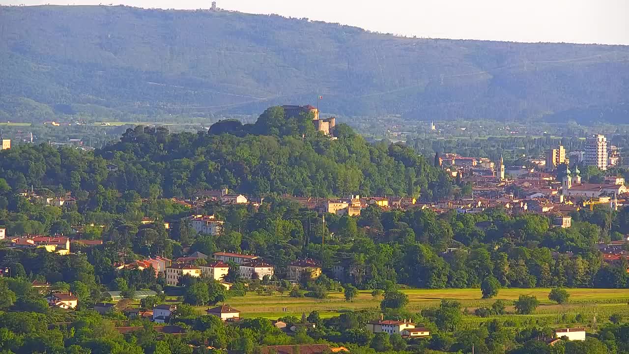 Borderless webcam of Nova Gorica and Gorizia