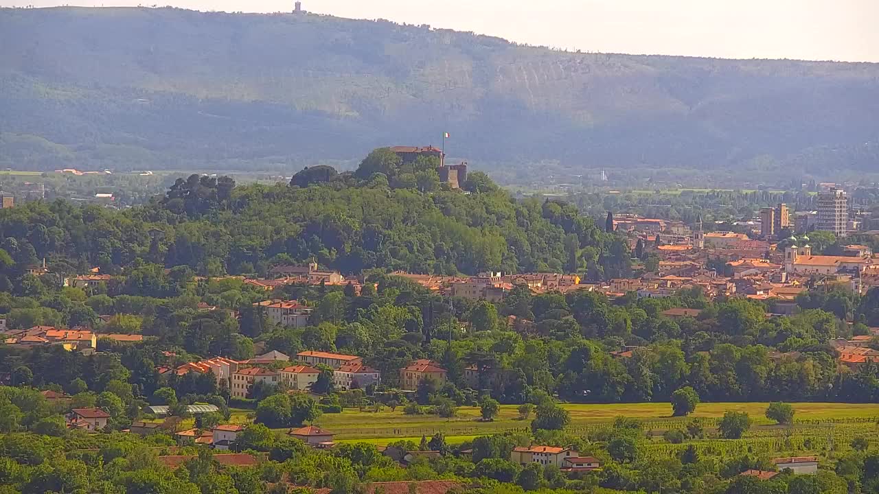 Borderless webcam of Nova Gorica and Gorizia