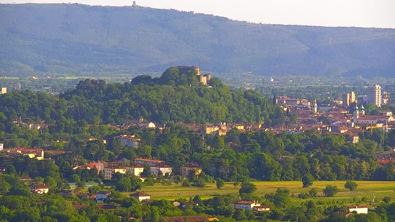 Grenzenlose Webcam: Nova Gorica und Gorizia / Görz live erleben!