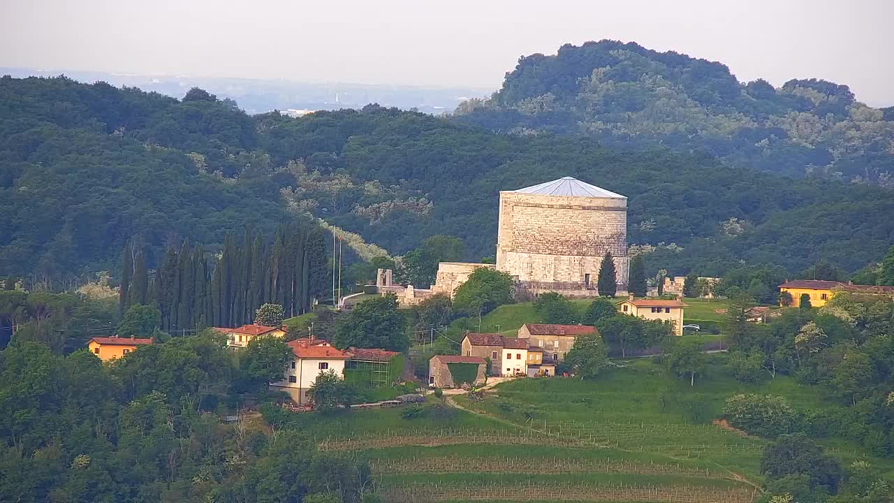 Borderless webcam of Nova Gorica and Gorizia