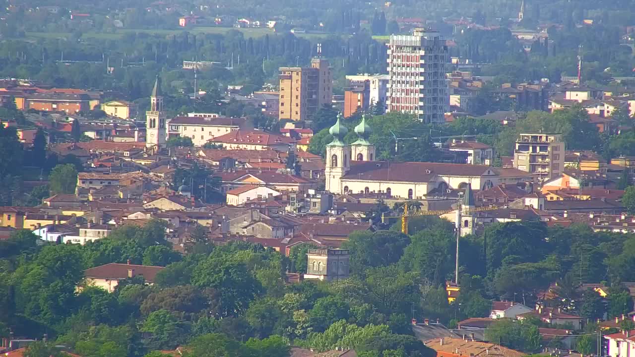 Otkrijte Beskrajnu Web Kameru Nova Gorica i Gorica!