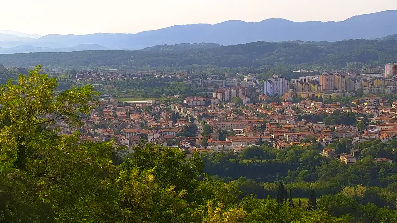 Grenzenlose Webcam: Nova Gorica und Gorizia / Görz live erleben!