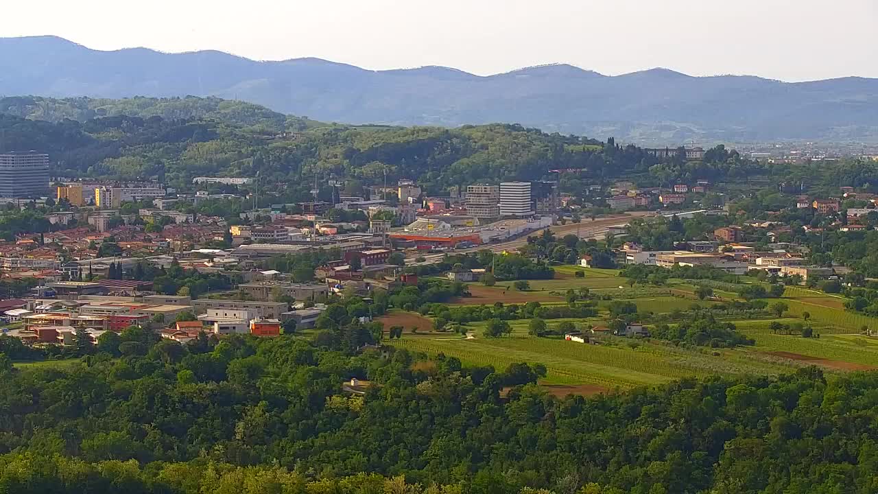 Borderless webcam of Nova Gorica and Gorizia