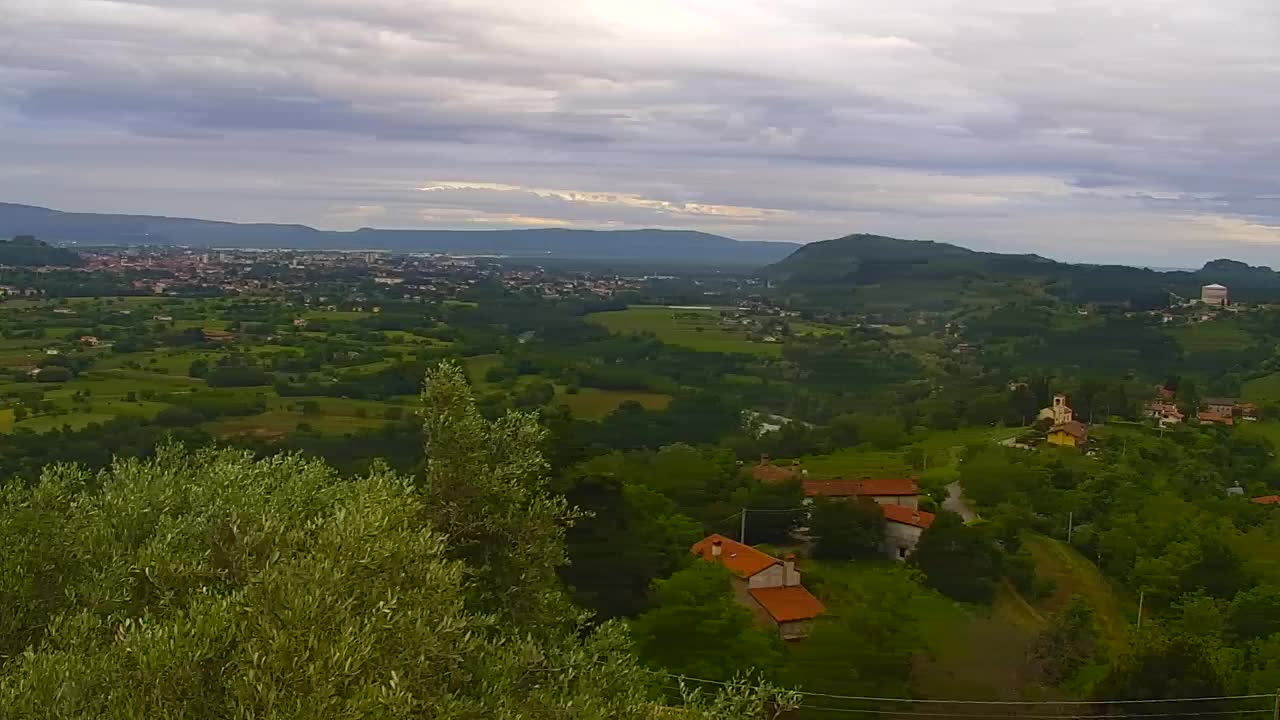 Borderless webcam of Nova Gorica and Gorizia