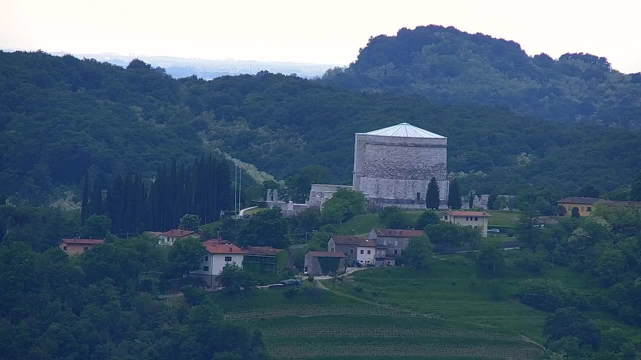 Borderless webcam of Nova Gorica and Gorizia