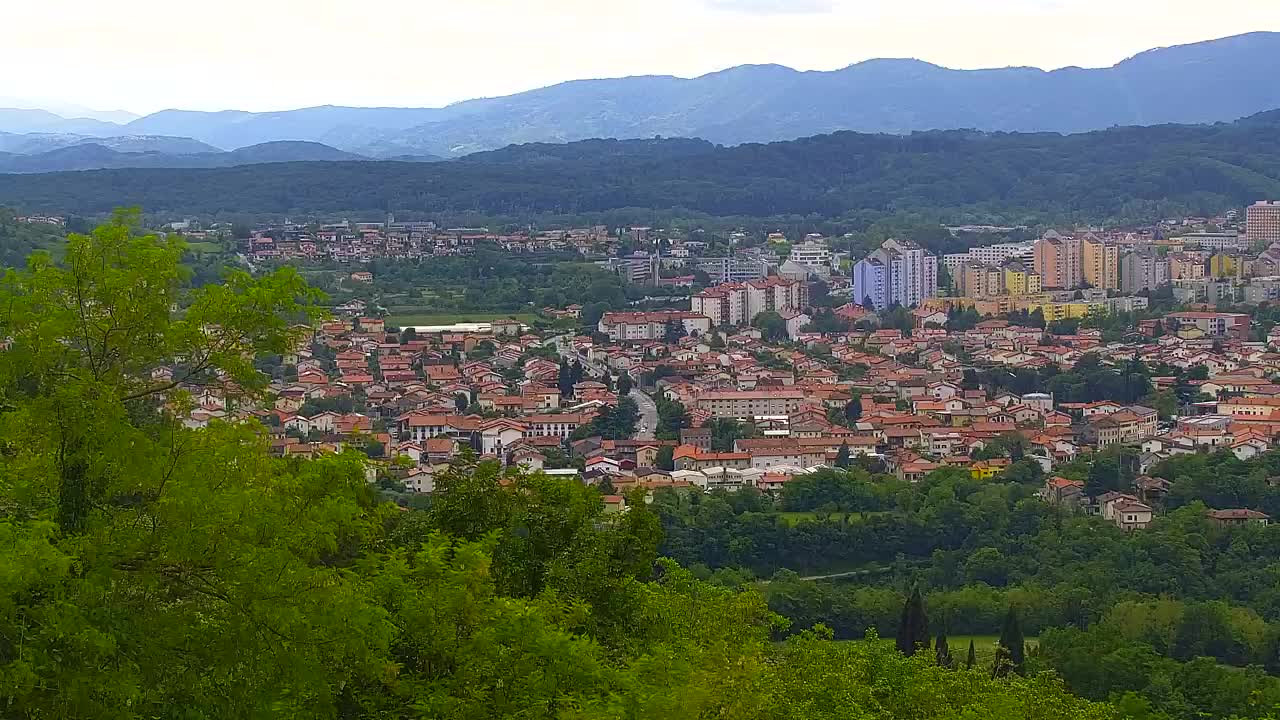 Brezmejna spletna kamera Nova Gorica in Gorica!