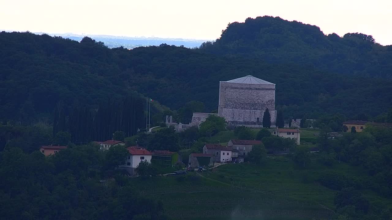 Borderless webcam of Nova Gorica and Gorizia
