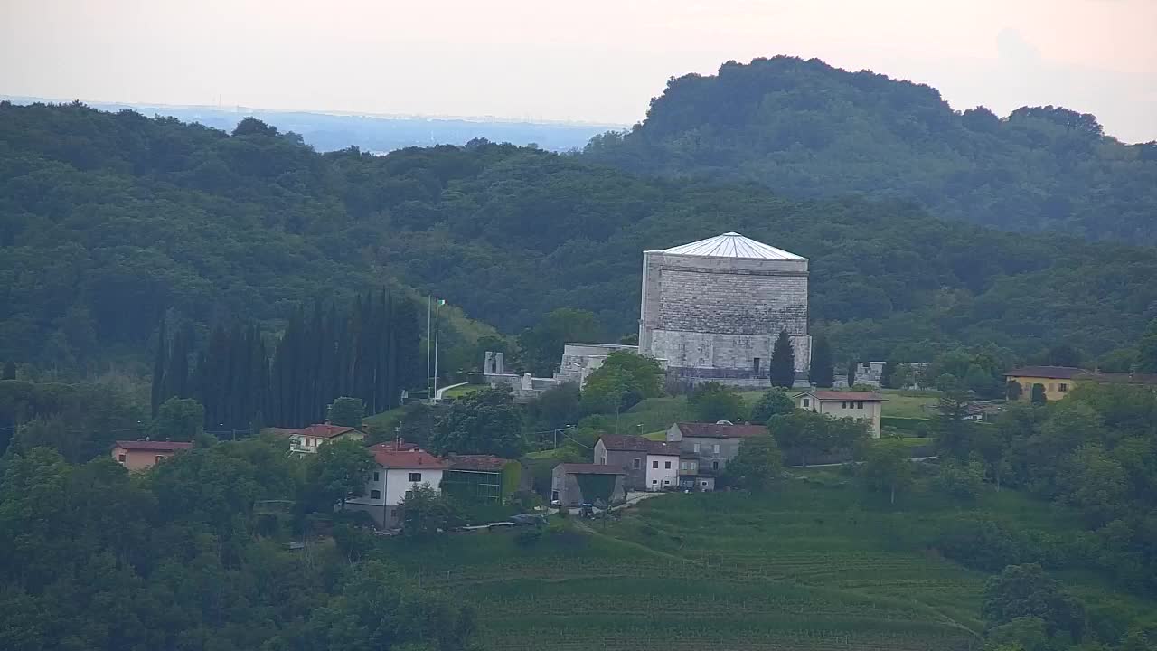 Borderless webcam of Nova Gorica and Gorizia