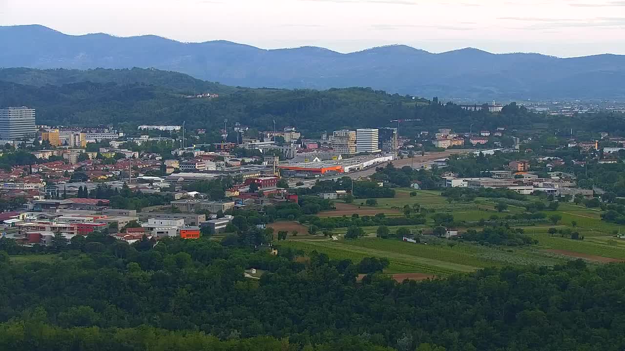 Borderless webcam of Nova Gorica and Gorizia