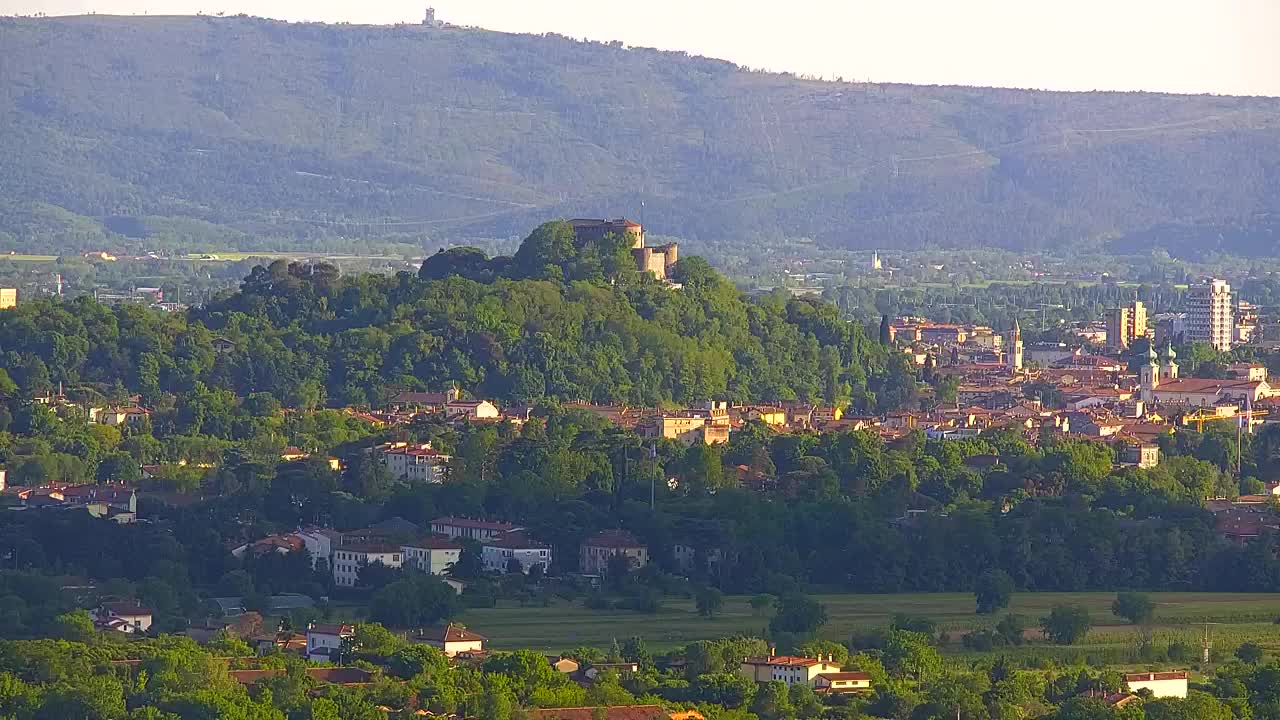 Scopri la Webcam Senza Confini tra Nova Gorica e Gorizia!