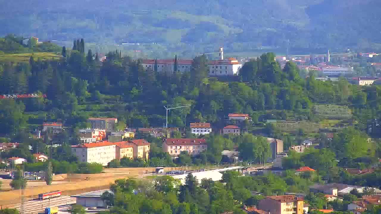 Borderless webcam of Nova Gorica and Gorizia
