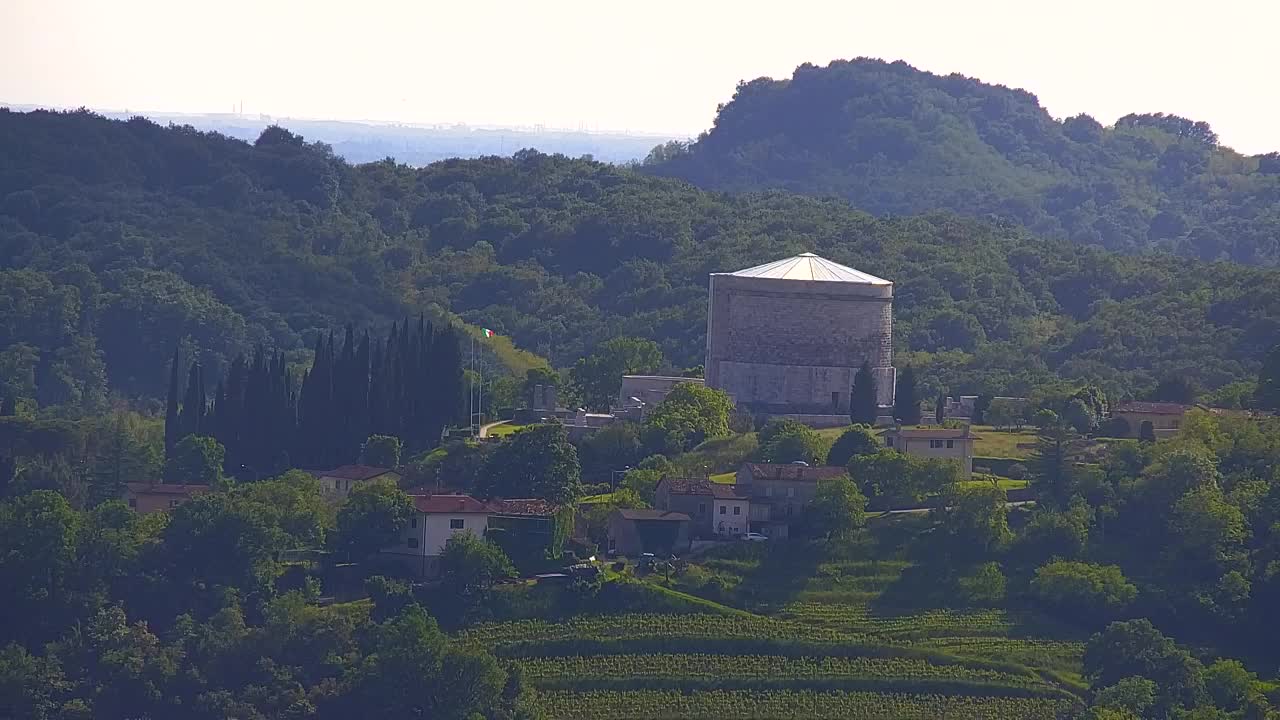 Borderless webcam of Nova Gorica and Gorizia