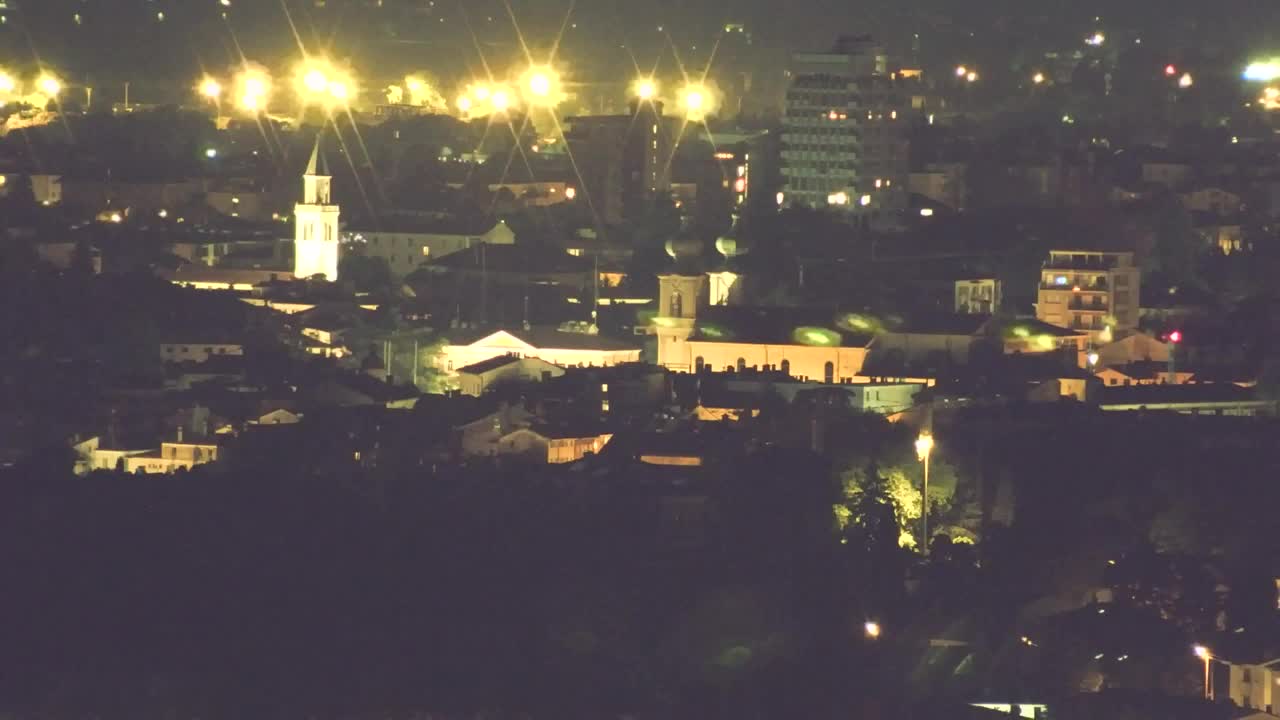 Brezmejna spletna kamera Nova Gorica in Gorica!
