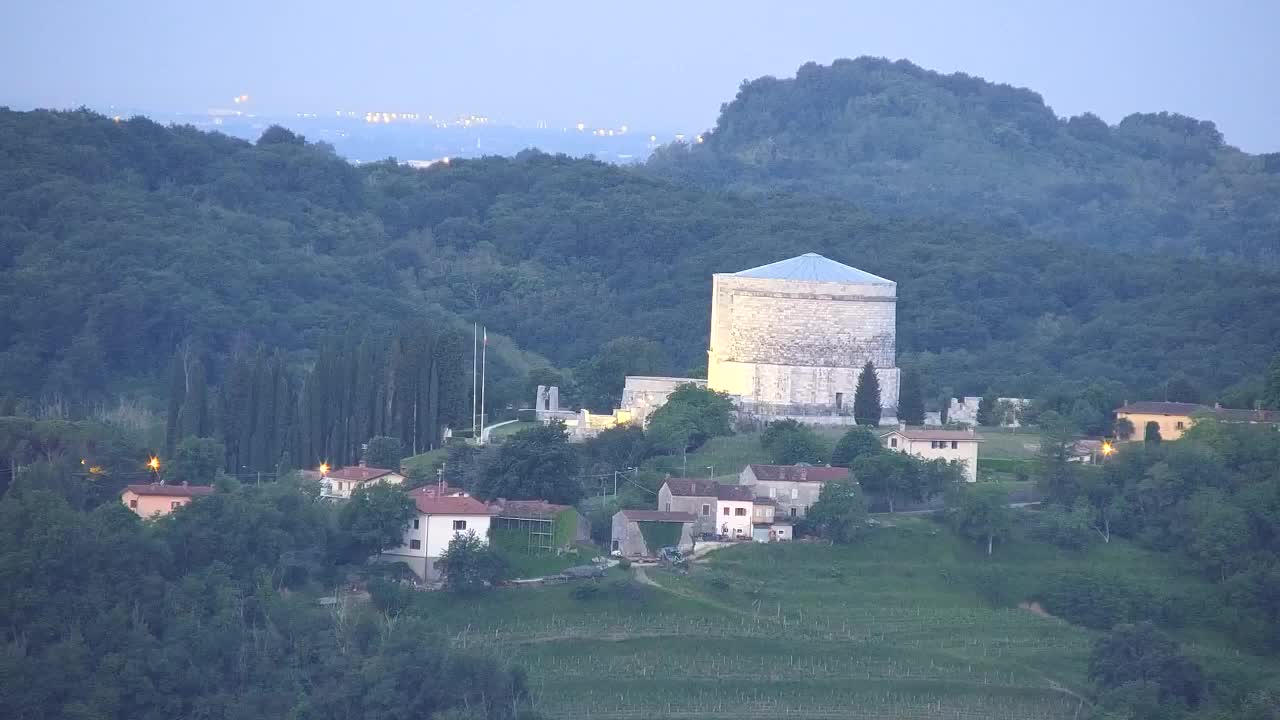 Scopri la Webcam Senza Confini tra Nova Gorica e Gorizia!