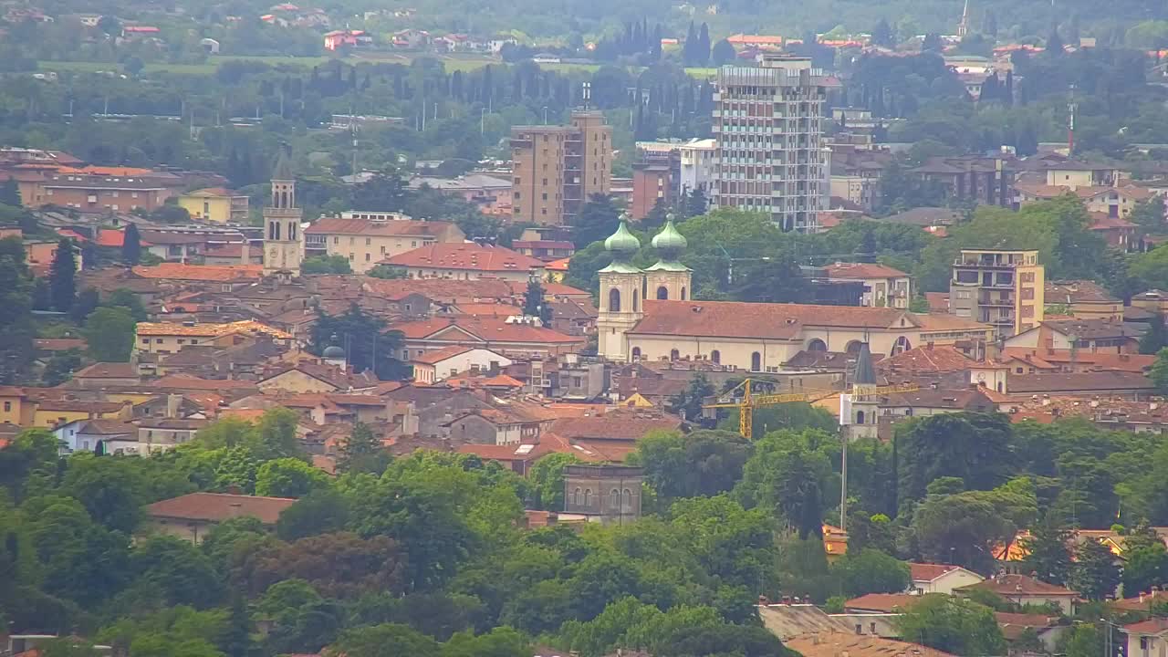 Brezmejna spletna kamera Nova Gorica in Gorica!