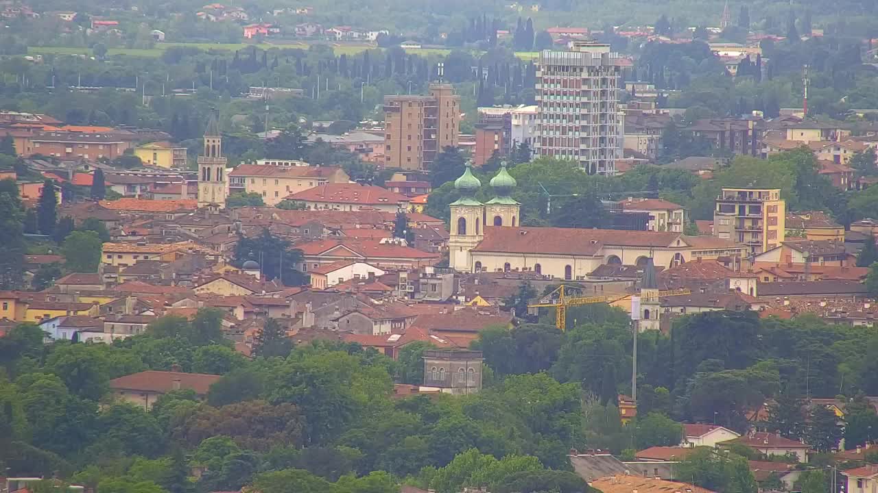 Brezmejna spletna kamera Nova Gorica in Gorica!