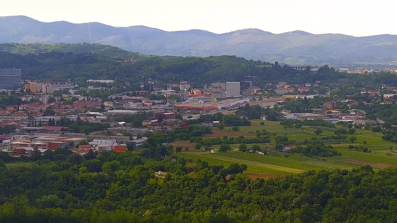 Borderless webcam of Nova Gorica and Gorizia