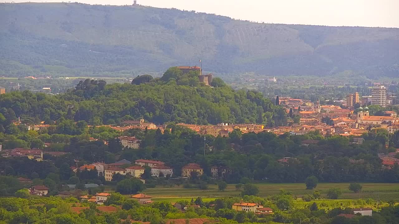 Borderless webcam of Nova Gorica and Gorizia