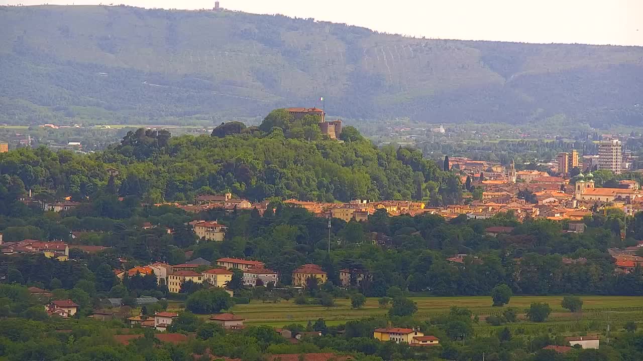 Grenzenlose Webcam: Nova Gorica und Gorizia / Görz live erleben!