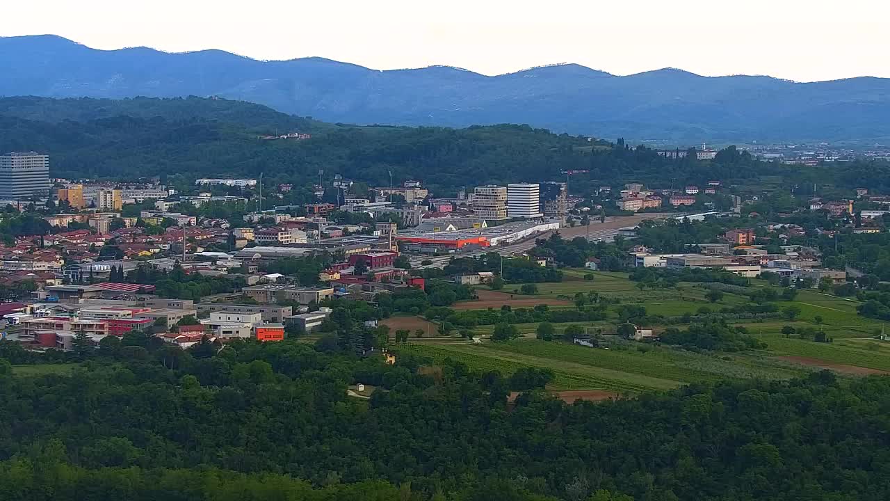 Grenzenlose Webcam: Nova Gorica und Gorizia / Görz live erleben!