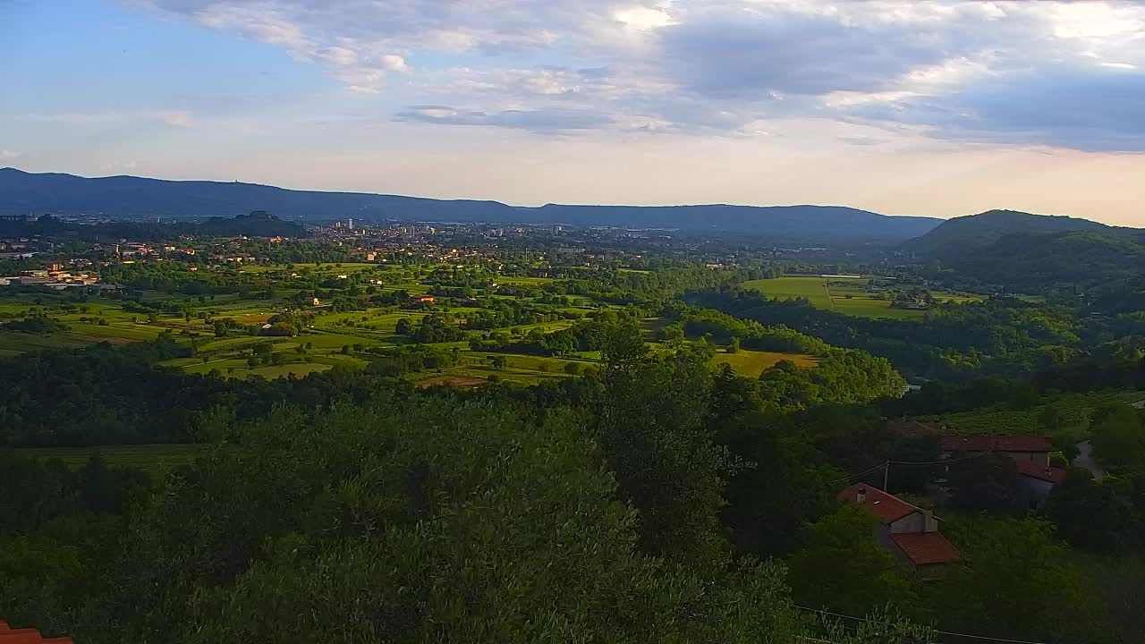 Grenzenlose Webcam: Nova Gorica und Gorizia / Görz live erleben!