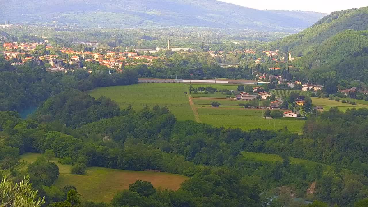 Brezmejna spletna kamera Nova Gorica in Gorica!
