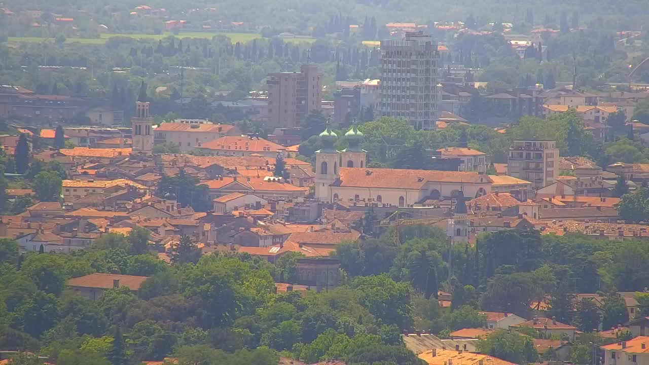 Brezmejna spletna kamera Nova Gorica in Gorica!