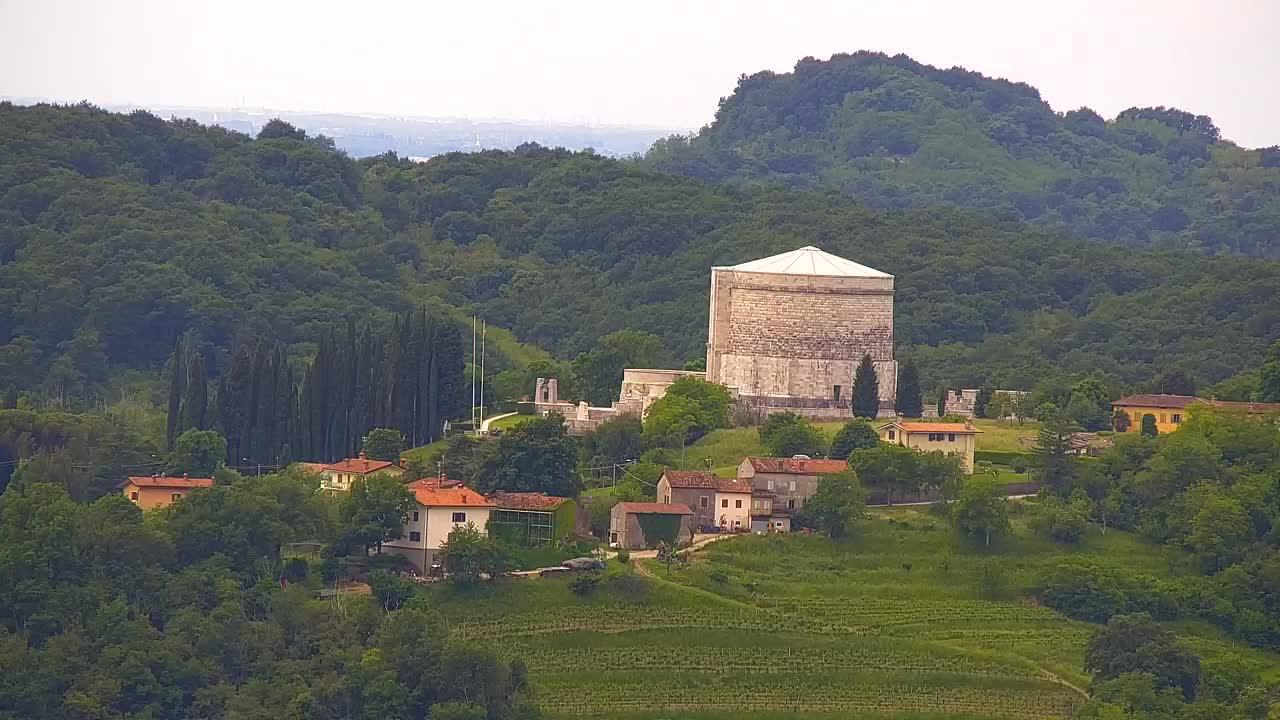 Scopri la Webcam Senza Confini tra Nova Gorica e Gorizia!