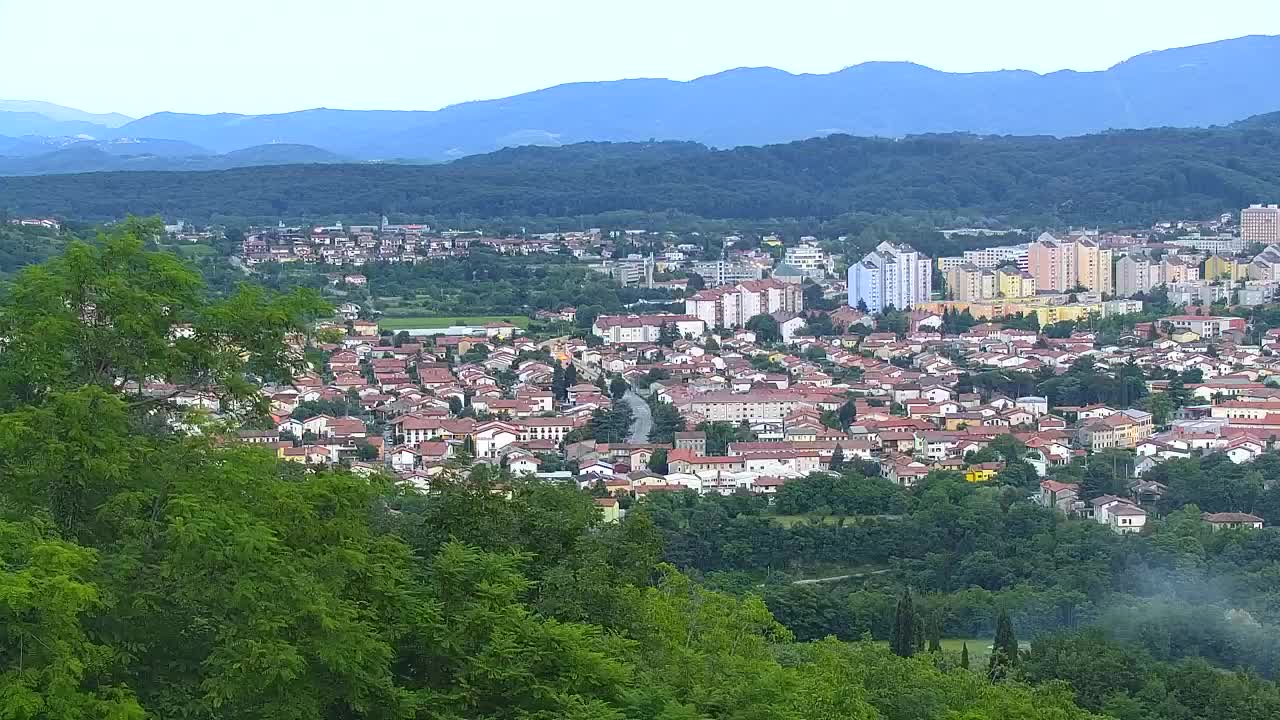Brezmejna spletna kamera Nova Gorica in Gorica!