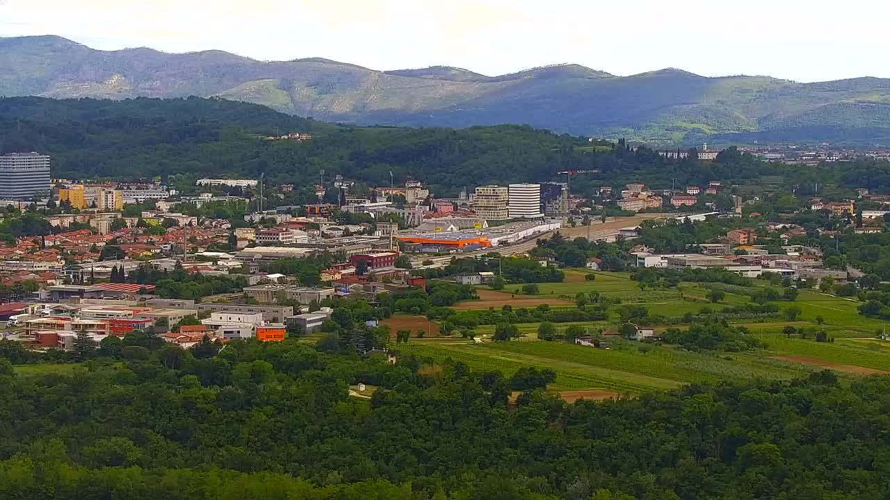 Scopri la Webcam Senza Confini tra Nova Gorica e Gorizia!