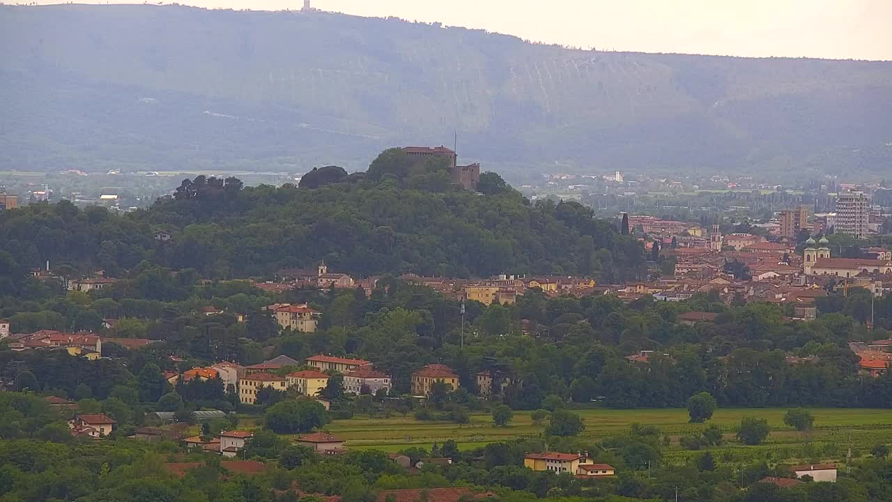 Scopri la Webcam Senza Confini tra Nova Gorica e Gorizia!