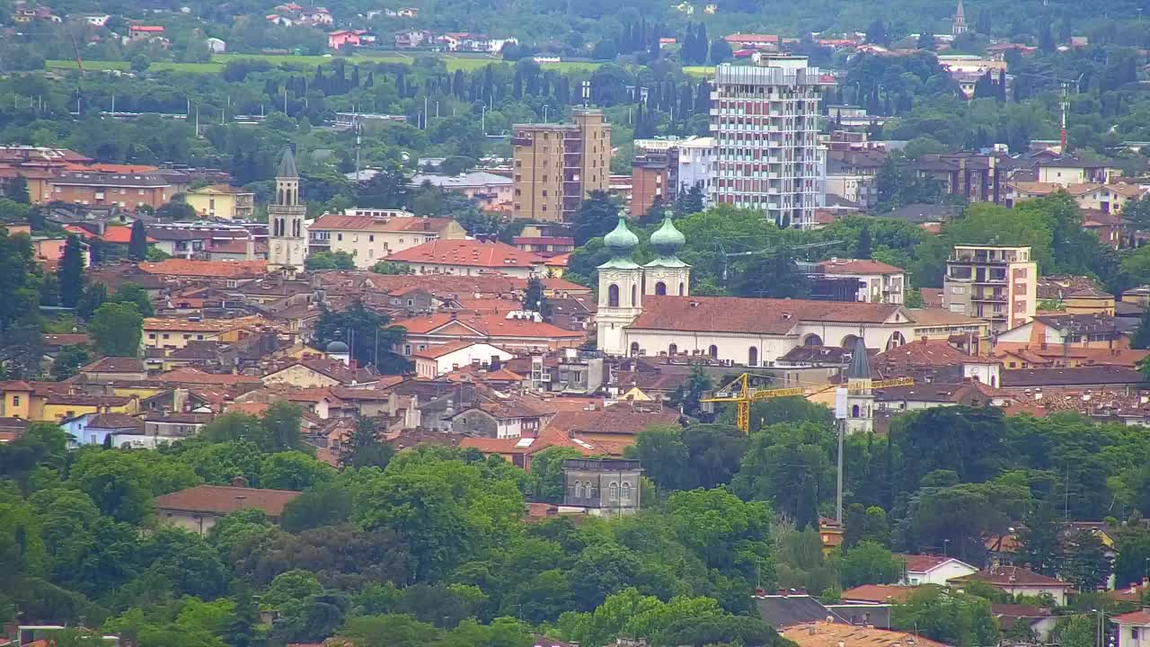 Brezmejna spletna kamera Nova Gorica in Gorica!