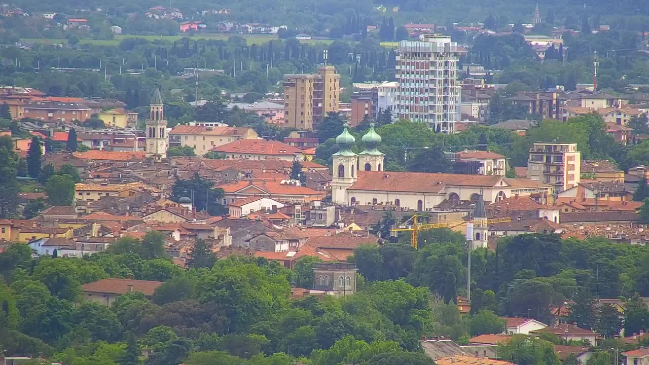 Brezmejna spletna kamera Nova Gorica in Gorica!