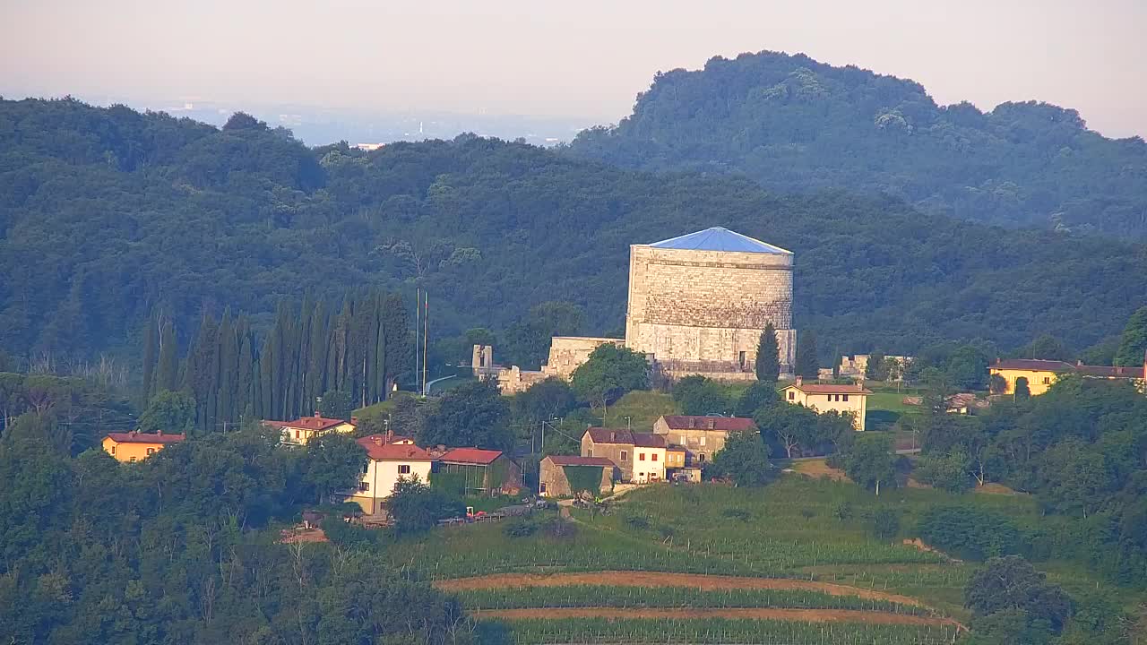 Borderless webcam of Nova Gorica and Gorizia